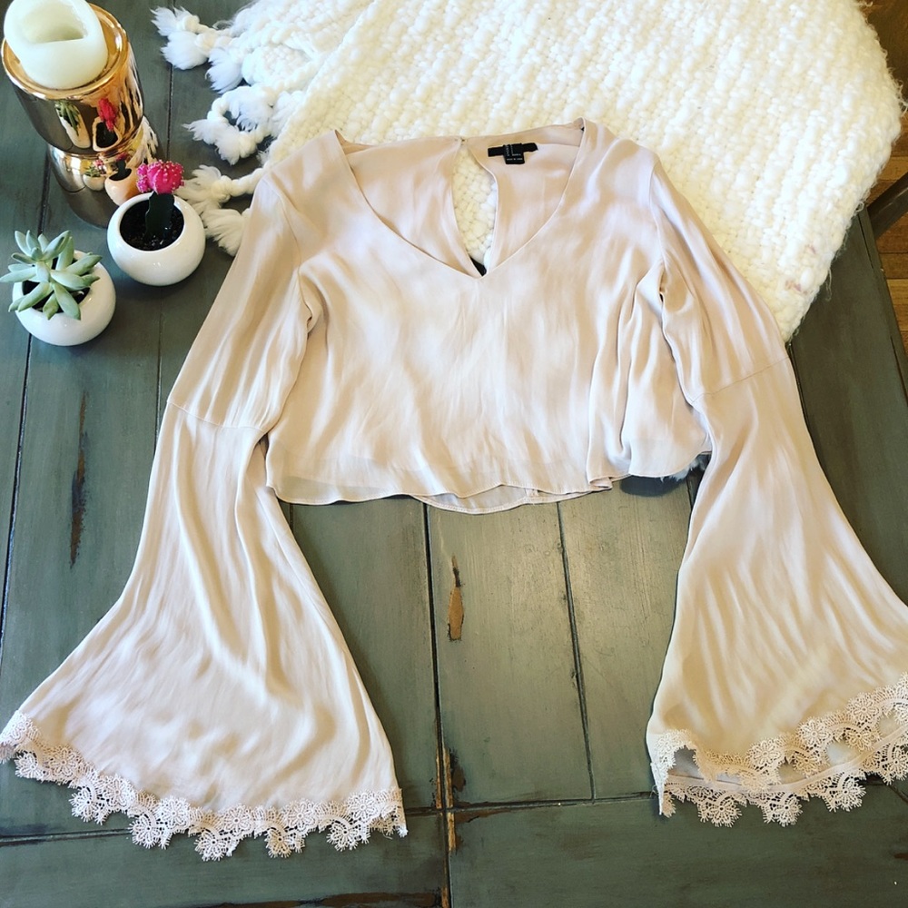 Boho Style Bell Sleeve Crop Top
